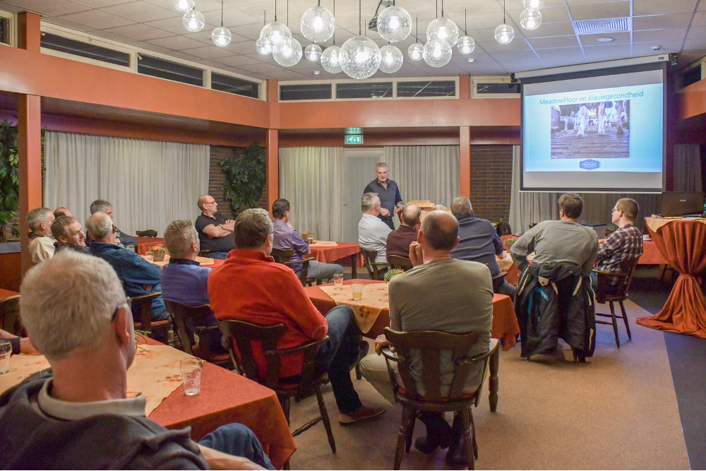 MeadowFloor presentatie in Friesland